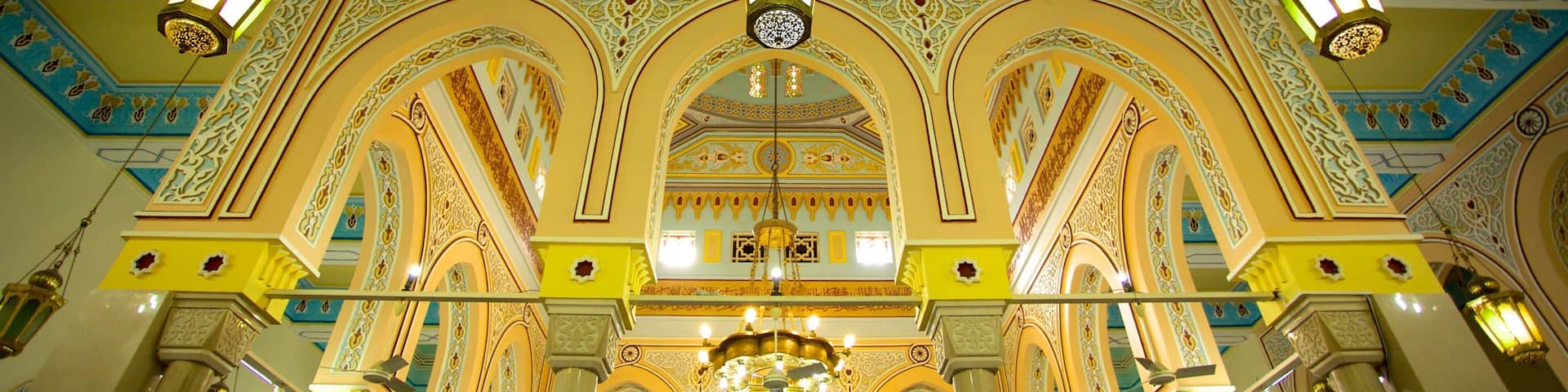 Jumeirah Mosque which includes religious elements, a mosque and interior views