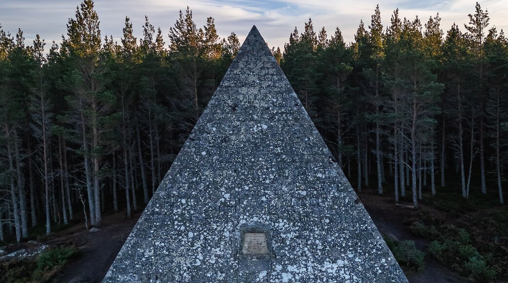 巴尔莫勒尔城堡