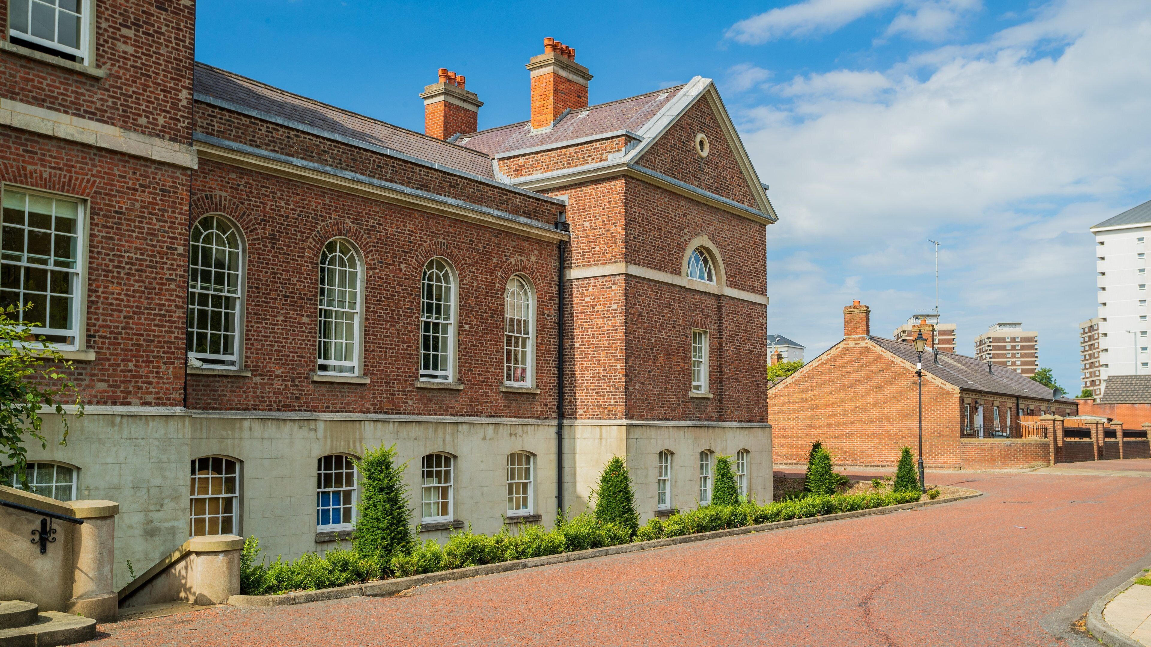 Clifton House featuring heritage elements
