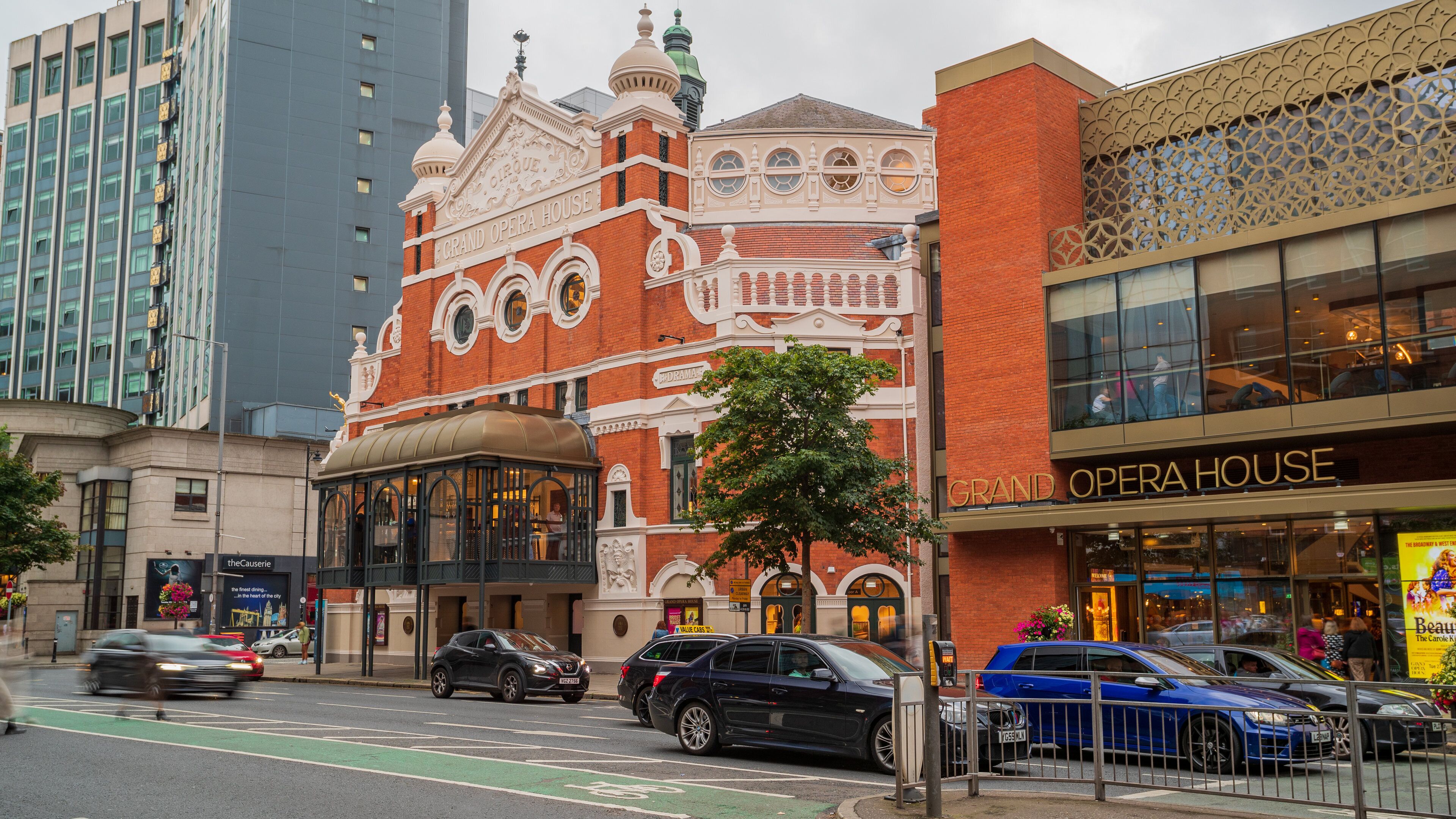 Grand Opera House which includes a city and heritage architecture