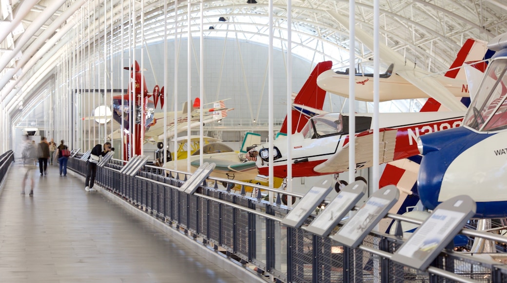 Steven F. Udvar-Hazy Center showing aircraft and interior views