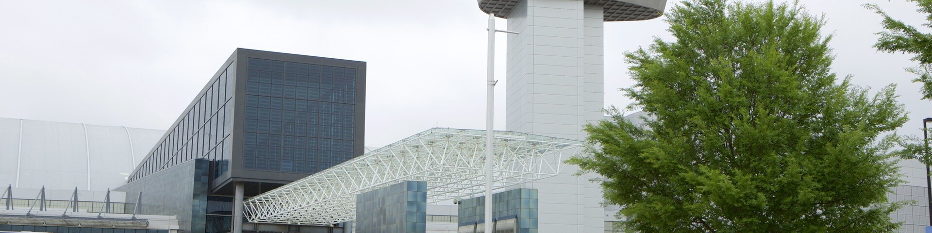 国家航空航天博物馆斯蒂文·F·乌德瓦·哈兹中心