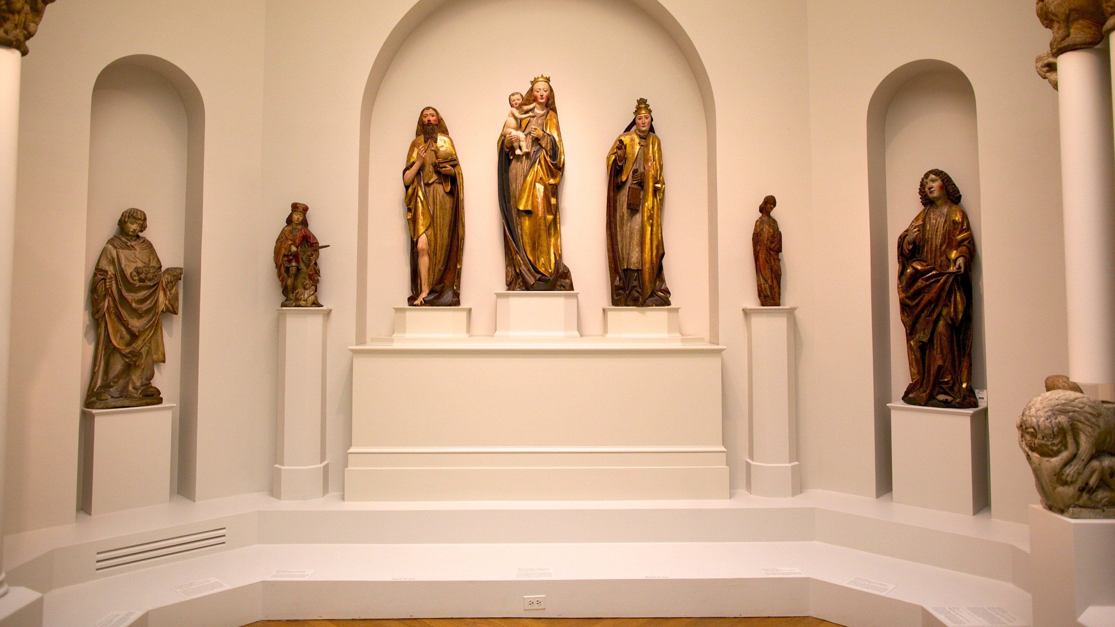 Virginia Museum of Fine Arts showing interior views, art and religious elements