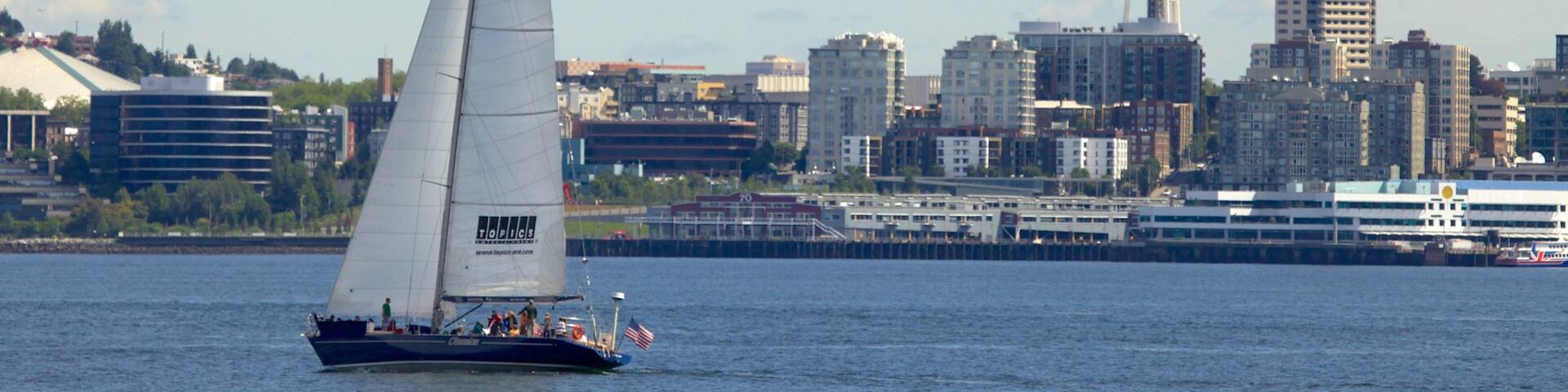 Alki Beach showing landscape views, a city and general coastal views