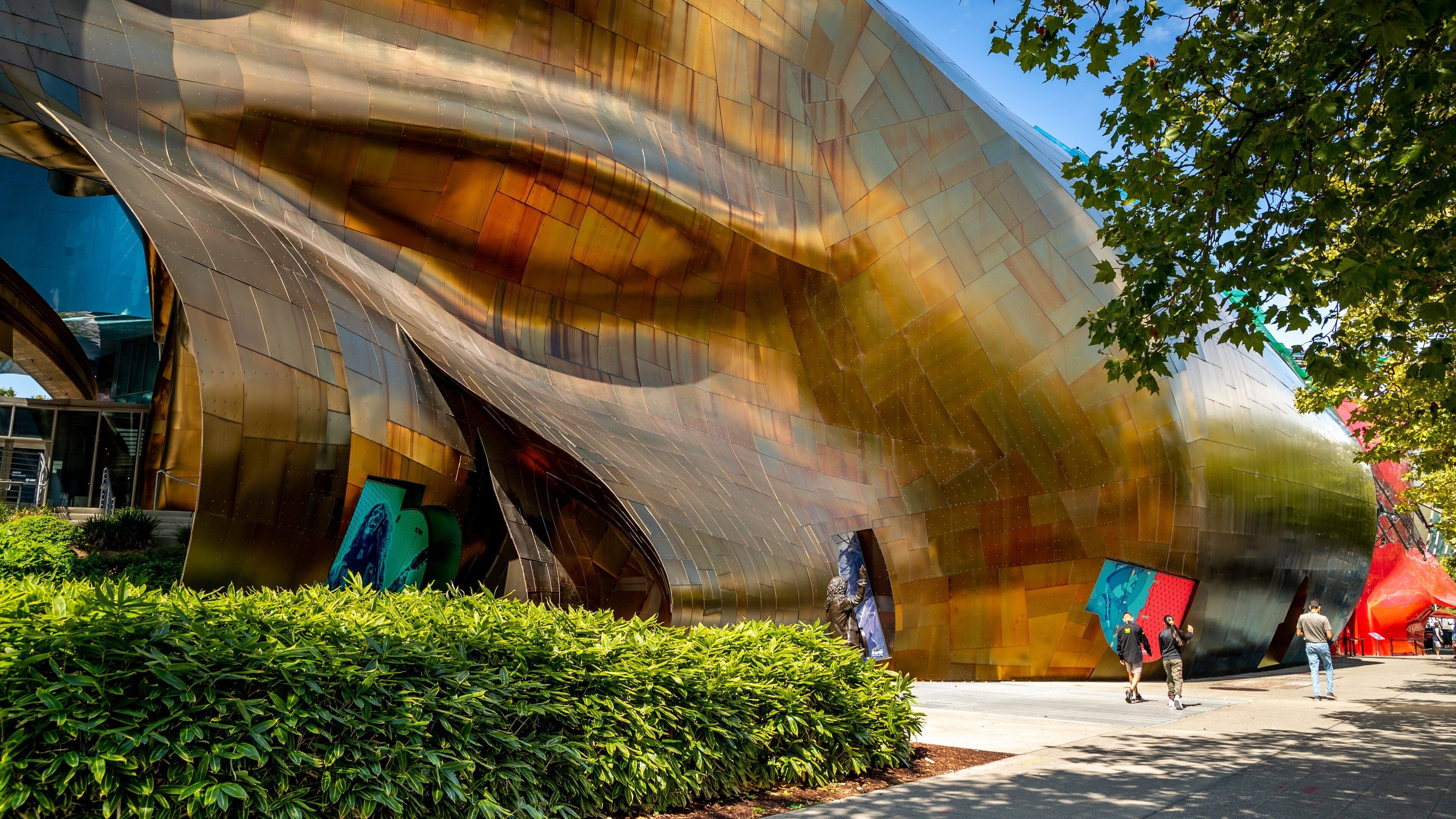 Museum of Pop Culture showing modern architecture