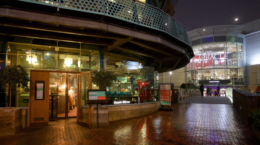 Oracle johon kuuluu yökuvat