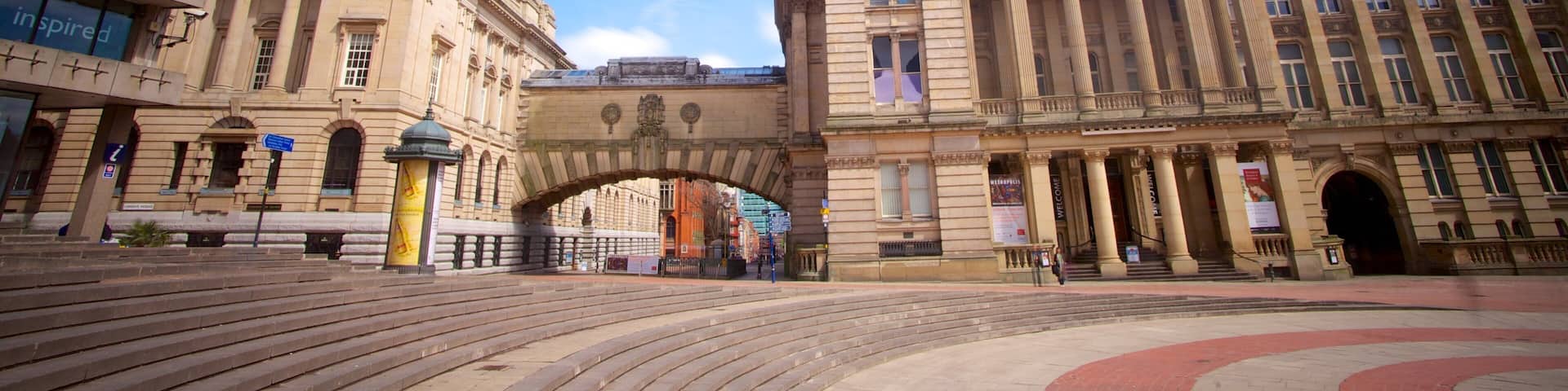 Chamberlain Square showing a square or plaza, heritage architecture and a city