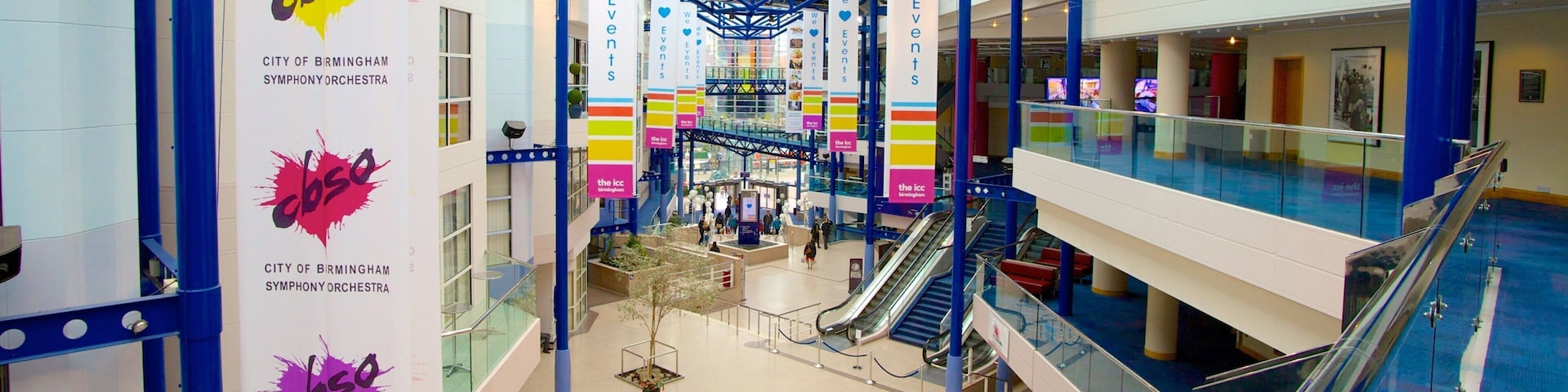 International Convention Centre mostrando arquitetura moderna e vistas internas