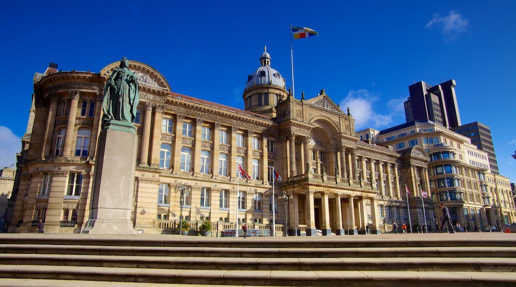 Victoria Square som viser torg eller plass, by og historisk arkitektur