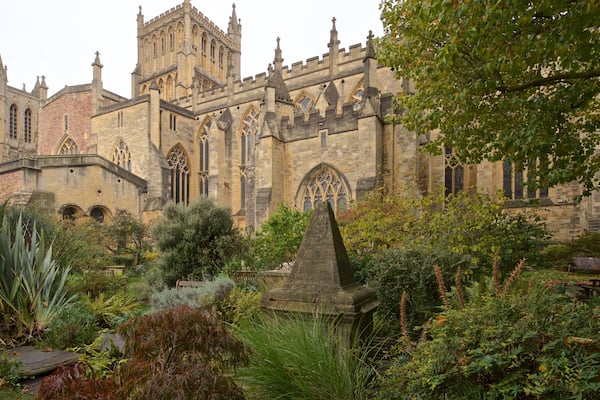 Bristol Cathedral featuring heritage architecture and a church or cathedral