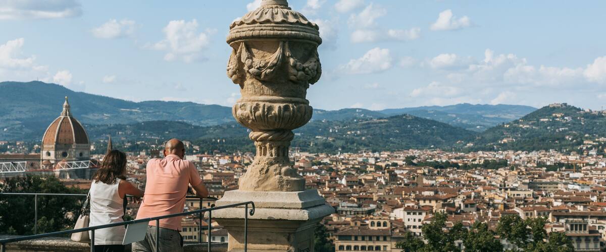 Oltrarno featuring views, heritage elements and landscape views