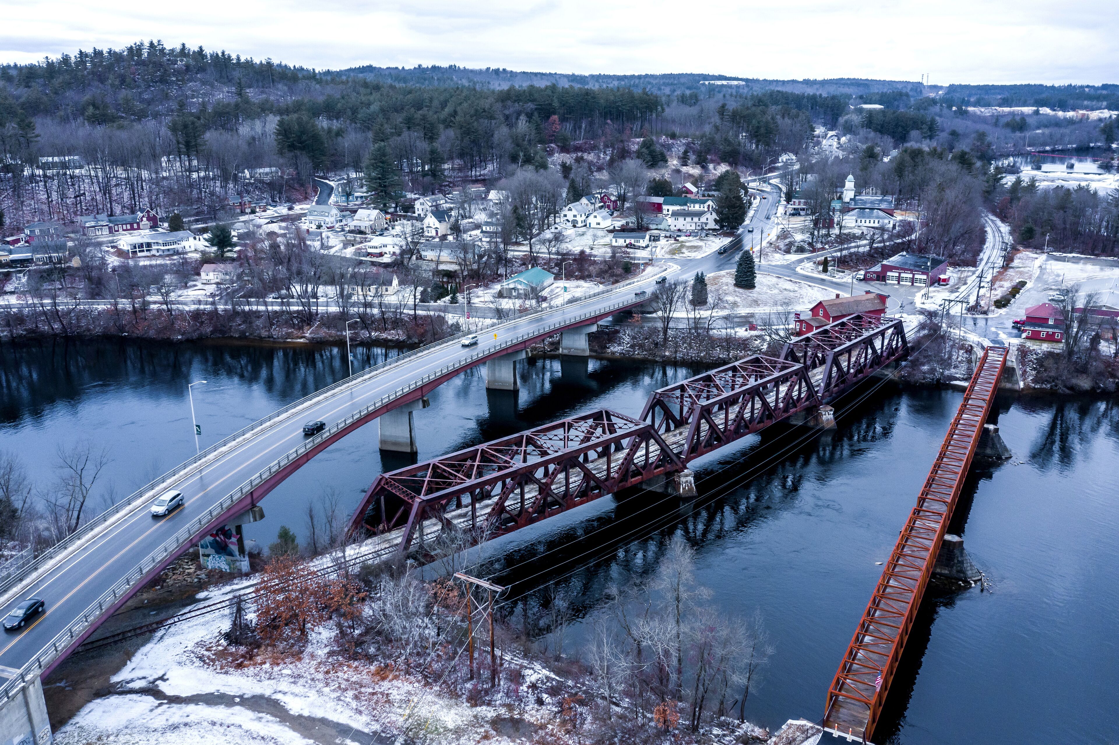 River in the city
Hooksett, New Hampshire 