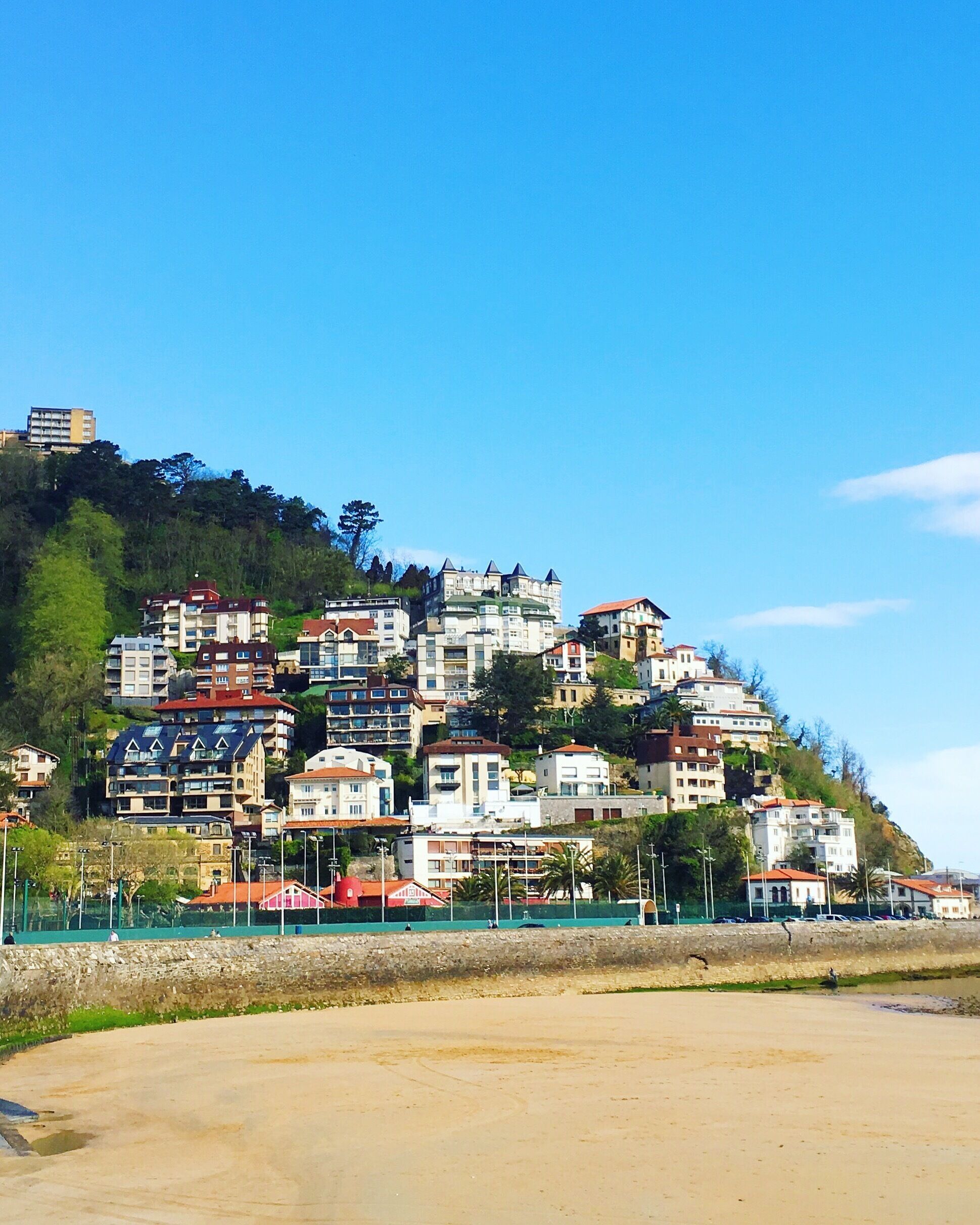 Cute neighborhood built into the cliffs near Pico del Loro #lifeatexpedia
