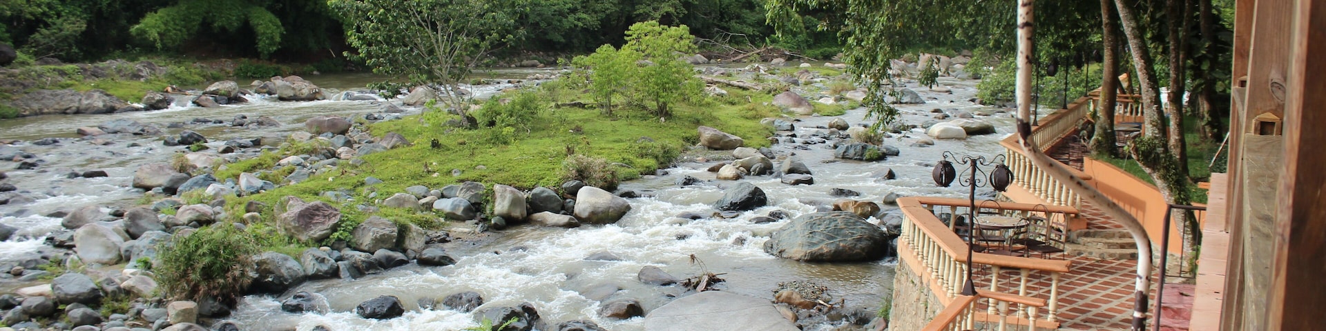 #adventure
Morning breakfast with the sound of the Yaque del Norte River rushing in the background. Great way to start the day.