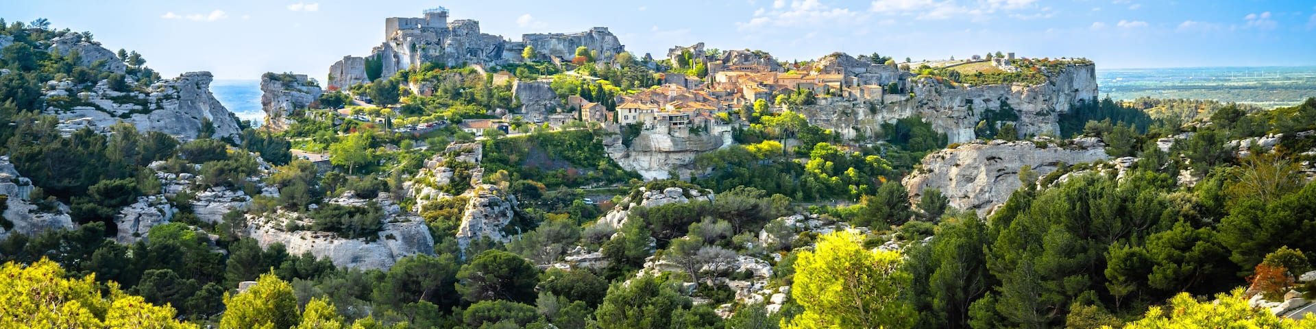 Les Baux de Provence scenic town on the rock panoramic view