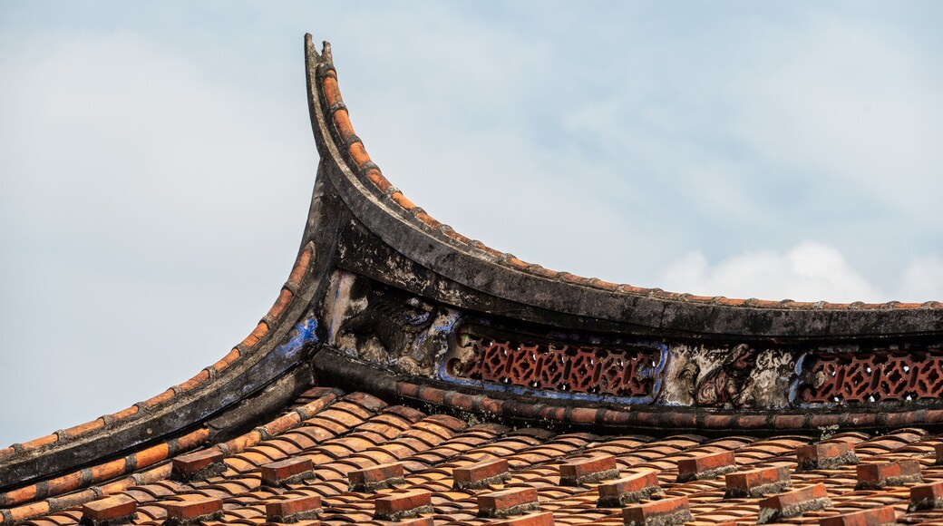 Chinese ancient residential buildings, eaves and corners of Putian residential buildings