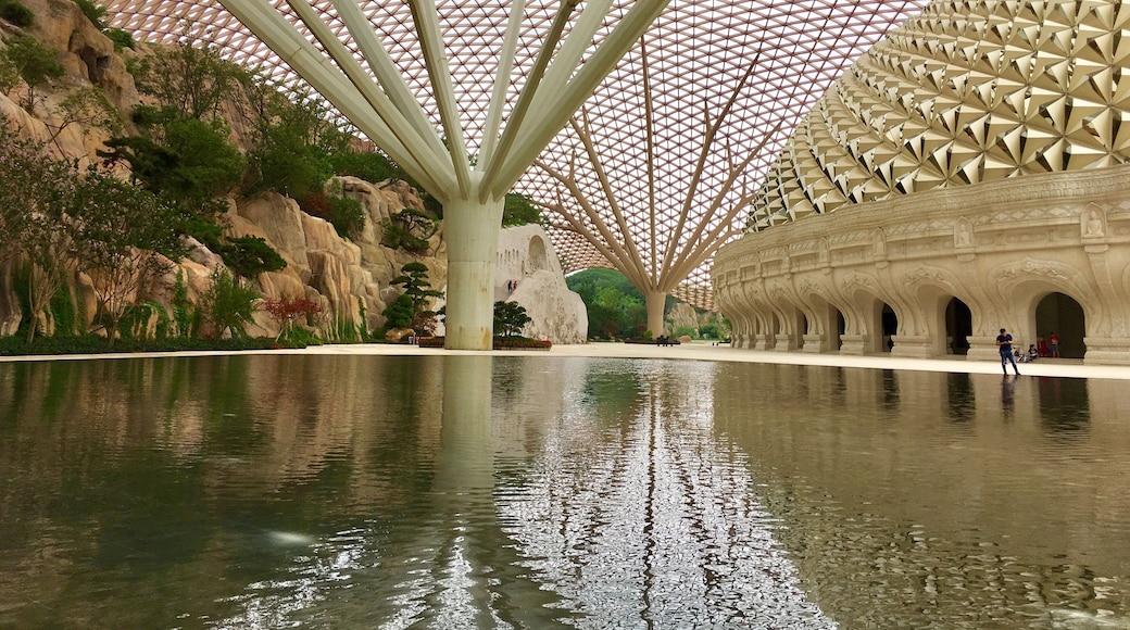 Awesome architecture building at 佛丁官, 牛首山, 南京,中国 #hiking - a new discovery rural scenic site in Nanjing #nationalpark #red #travel #reflections #landscape architecture #China #nature #golden