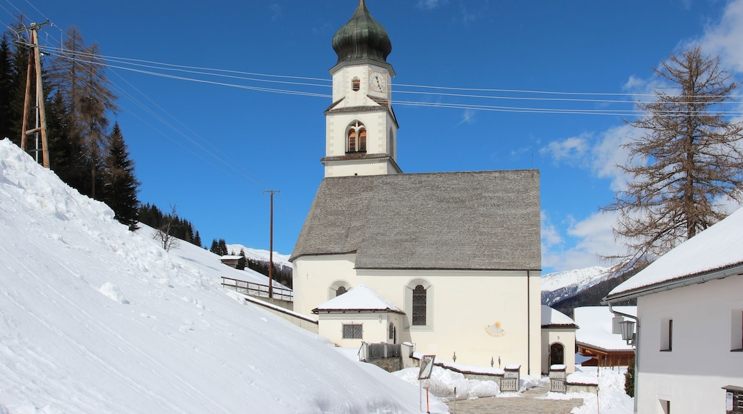 Wallfahrtskirche zu Unserer Lieben Frau Mariahilf in Kartitsch, Österreich.