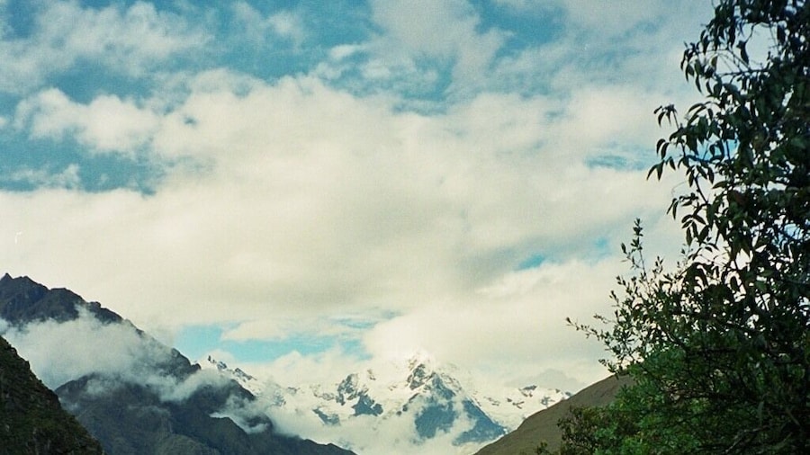 On the Inca Trail - Mt Veronica. #hiking