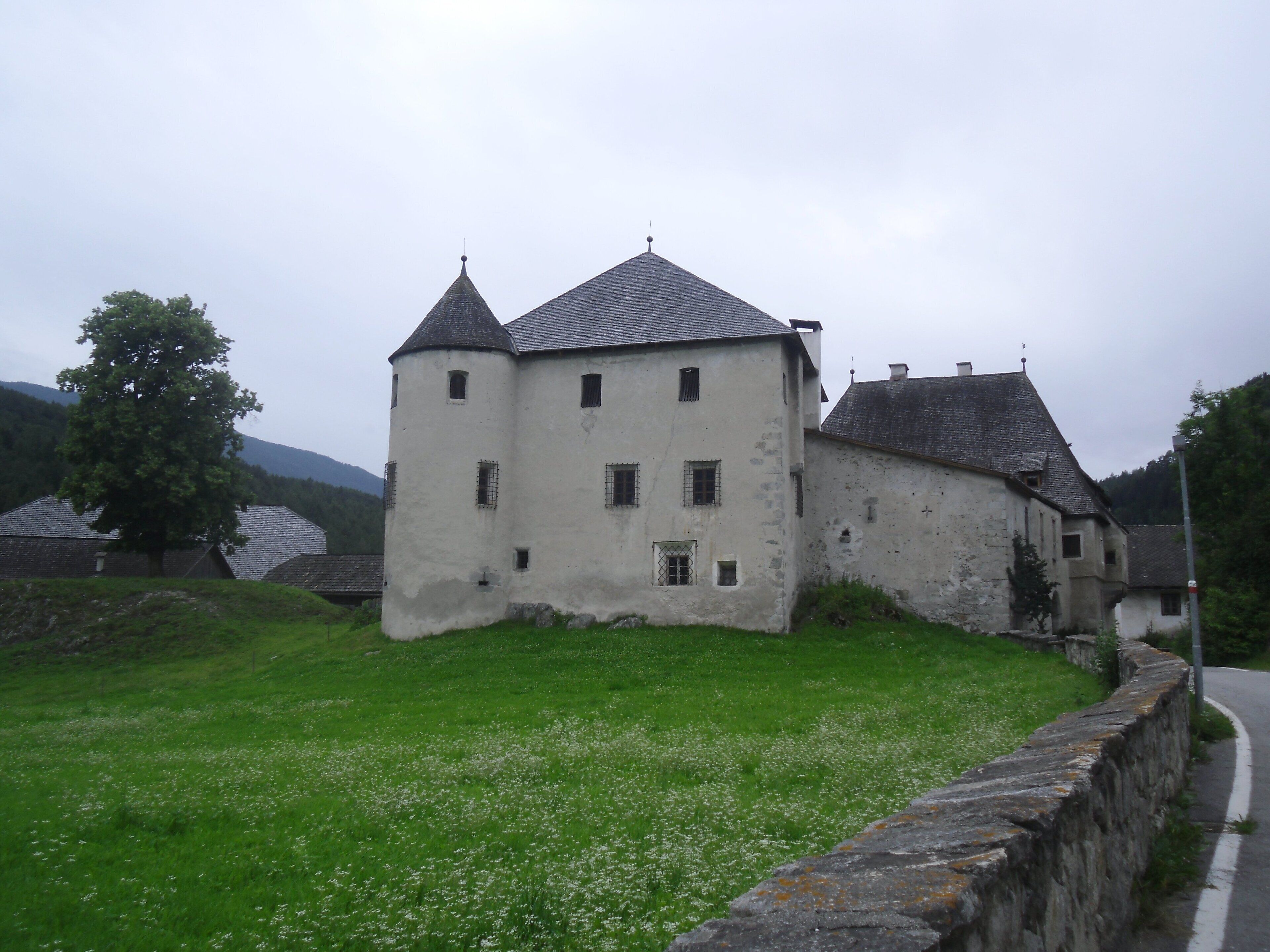 Glurnhör (Hebenstreit), ein Ansitz in St. Lorenzen (Südtirol)