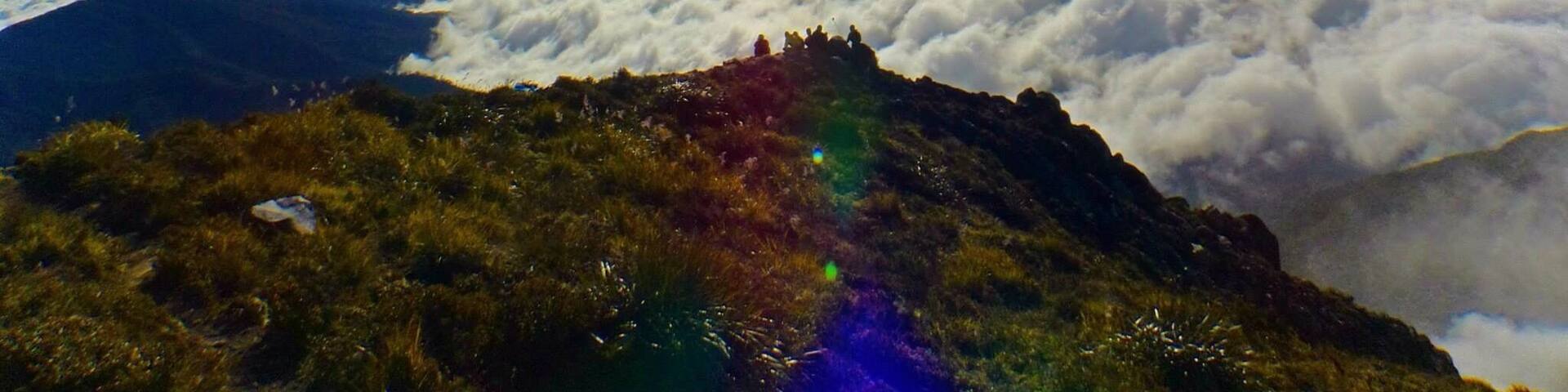 Thanking God for sharing a part of heaven on earth😇 #mtapo #nationalpark #BestOf5