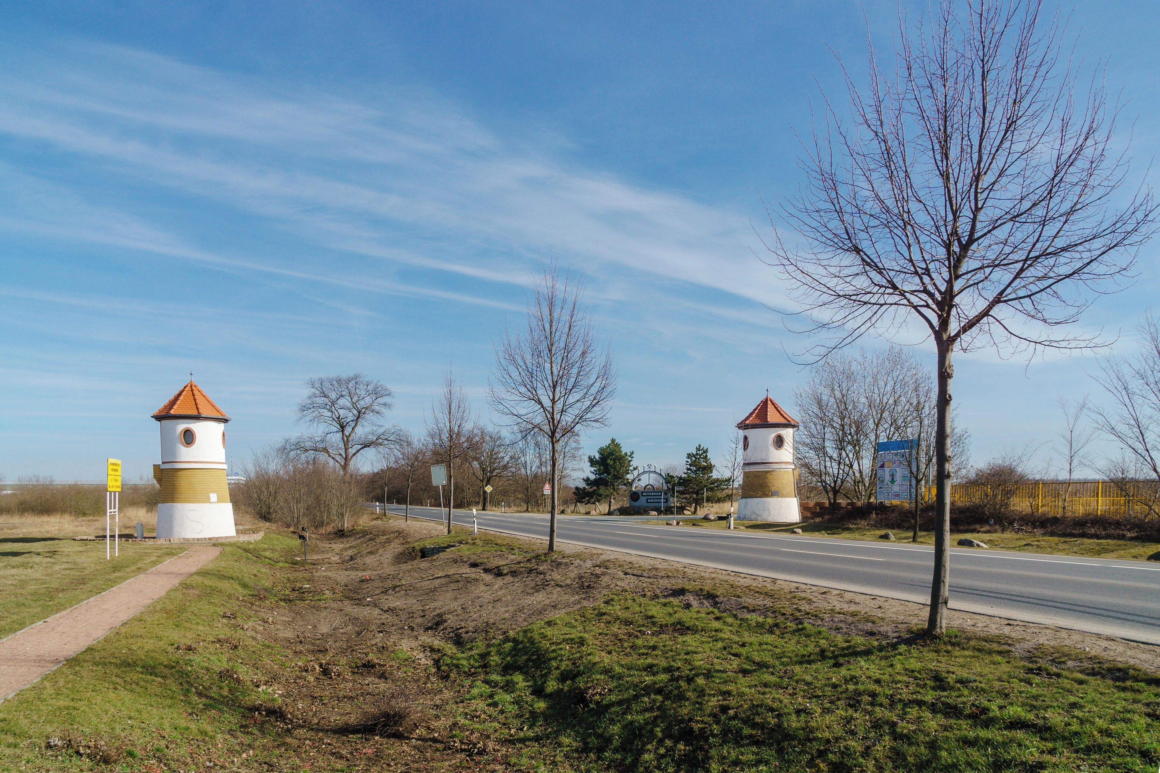 This is a picture of the Baudenkmal (cultural heritage monument) according to the Cultural Heritage Protection Law of Saxony-Anhalt with the ID