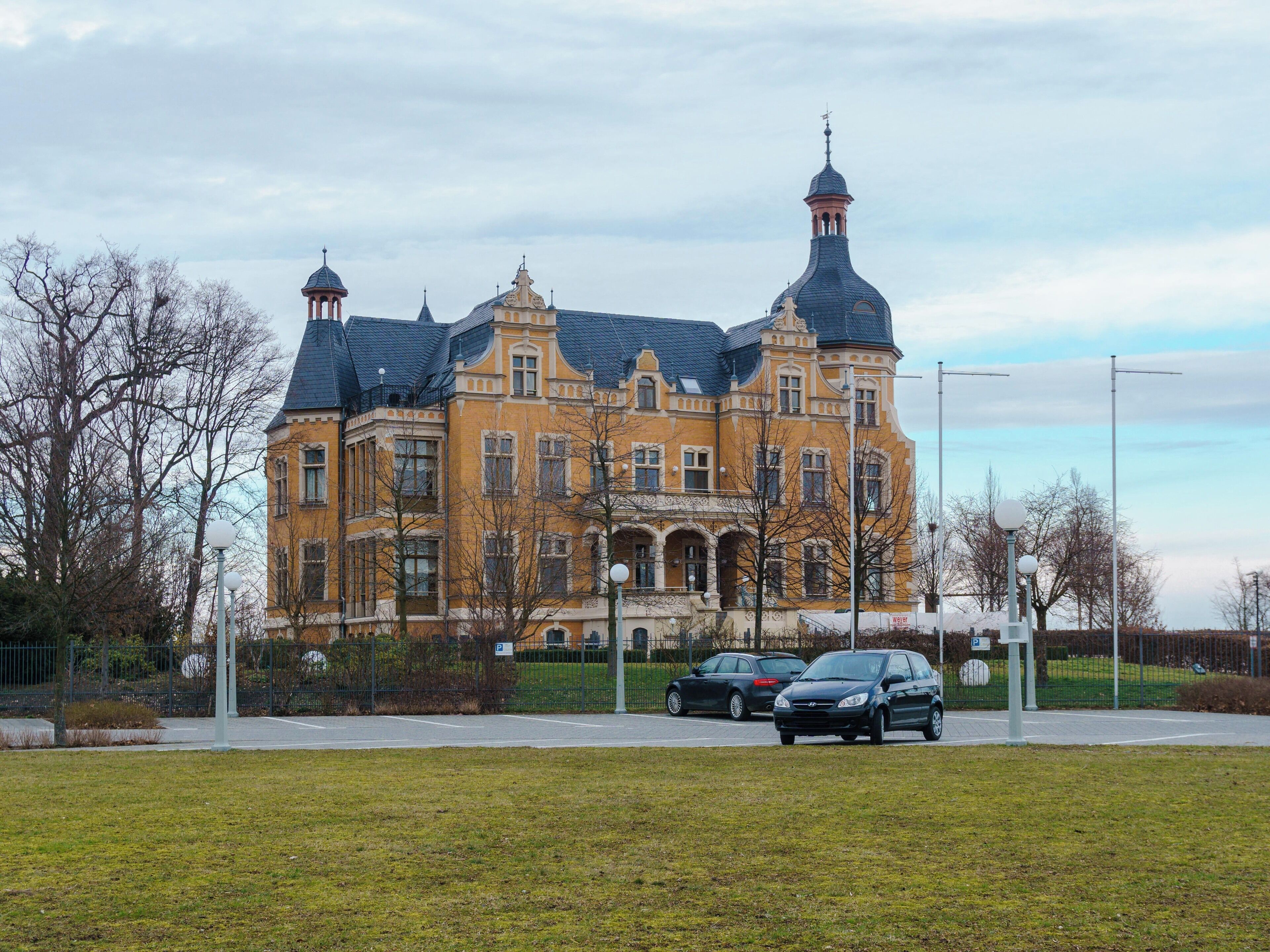 This is a picture of the Baudenkmal (cultural heritage monument) according to the Cultural Heritage Protection Law of Saxony-Anhalt with the ID