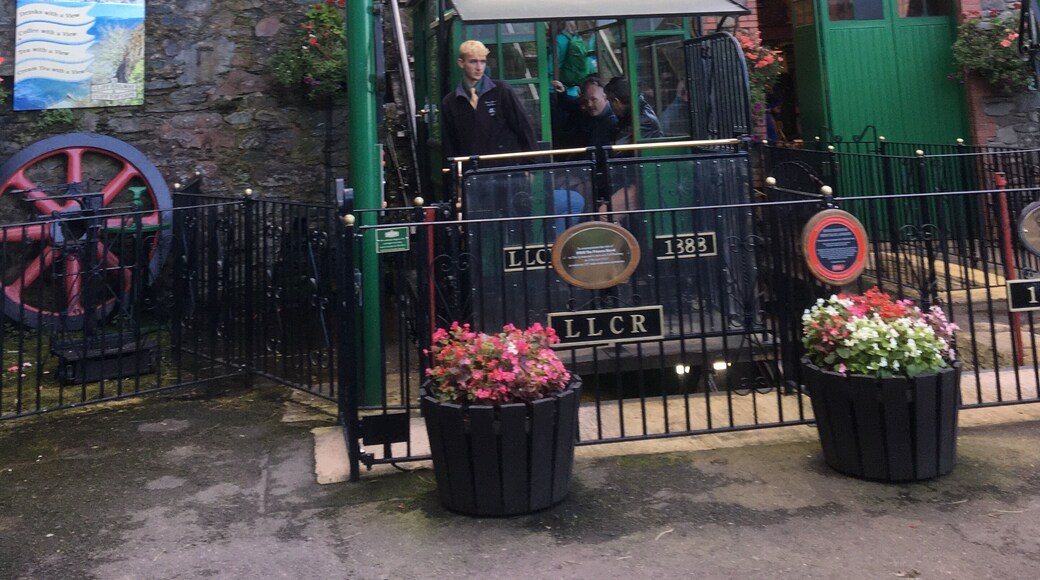 Water driven furnicular between Lynton and Lynmouth