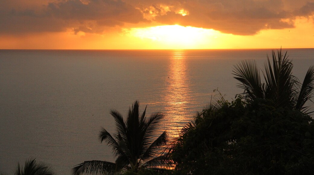 Sunrise, Sogod bay Cebu Strait, Catmon, Cebu, Philippines