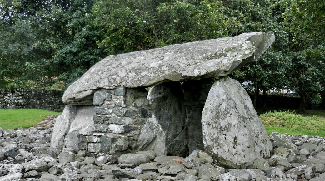Dyffryn Burial Chamber