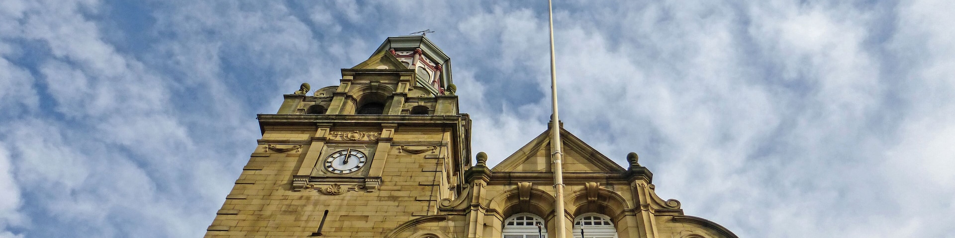 Cleckheaton Town Hall