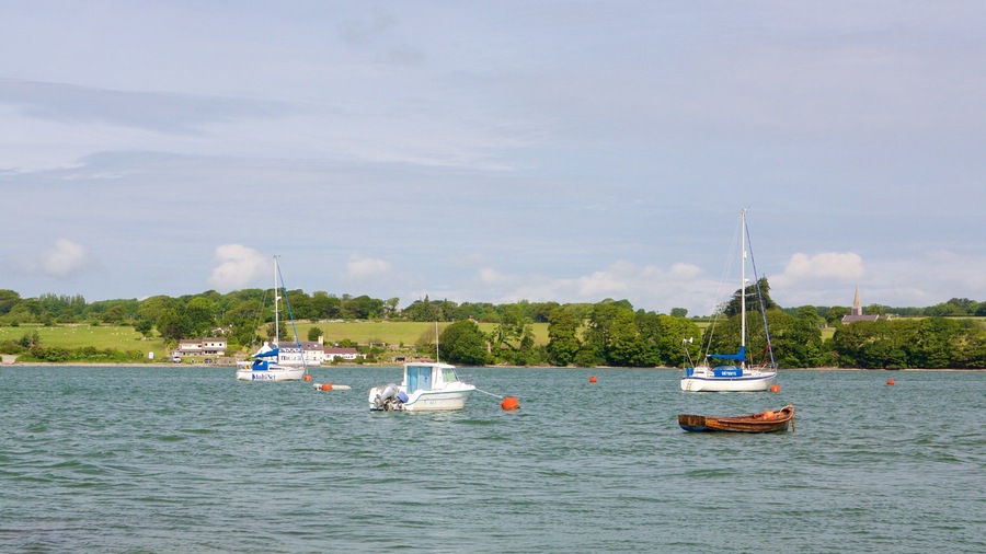 Y Felinheli which includes boating, general coastal views and sailing