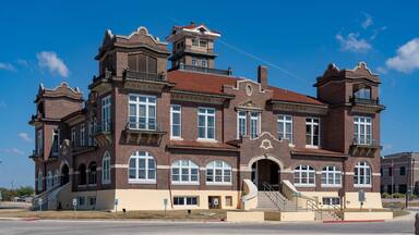 Atascosa County Courthouse in Jourdanton, Texas