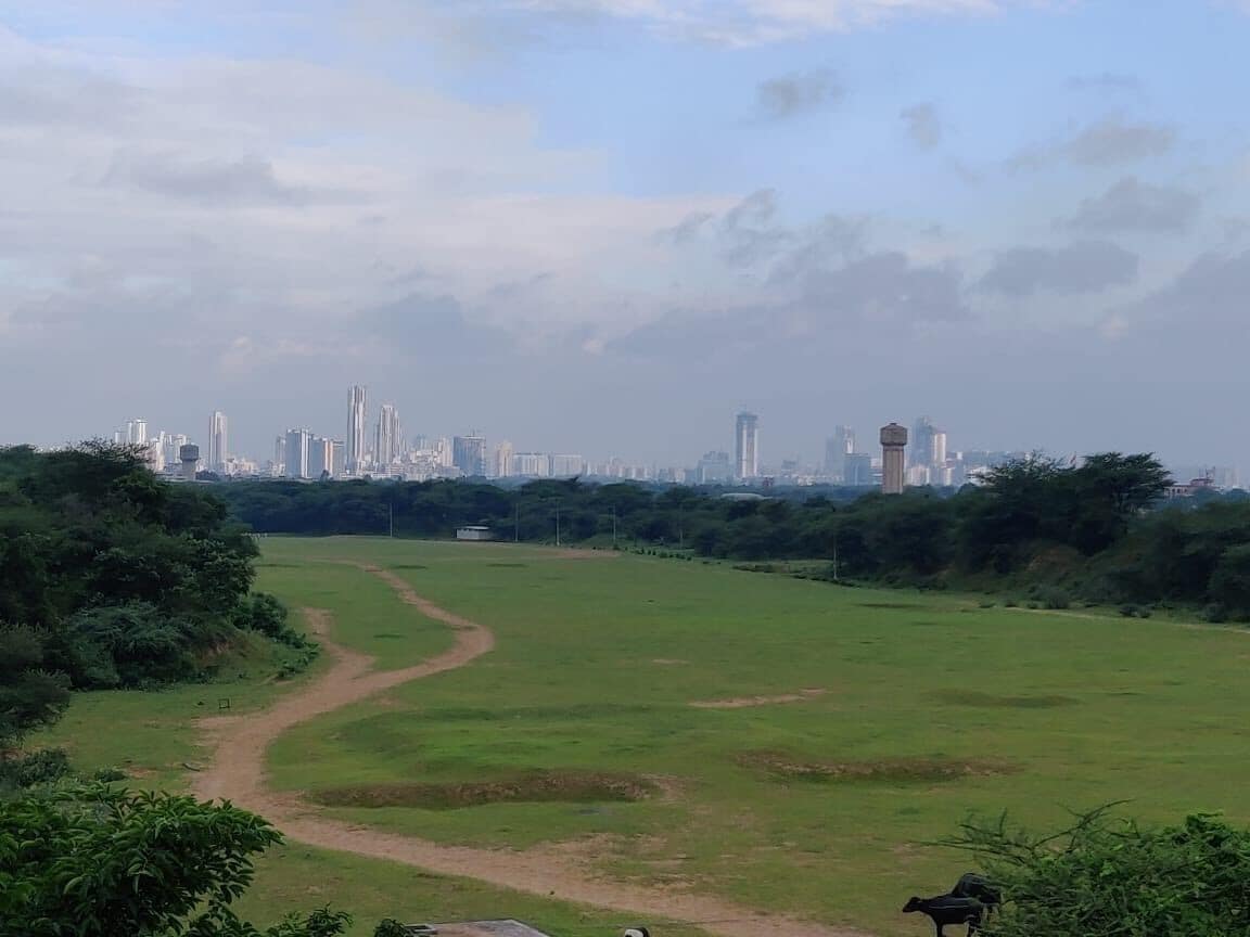 A blend of nature and manmade  creation together seen in a city like Gurgaon is miracle in itself.