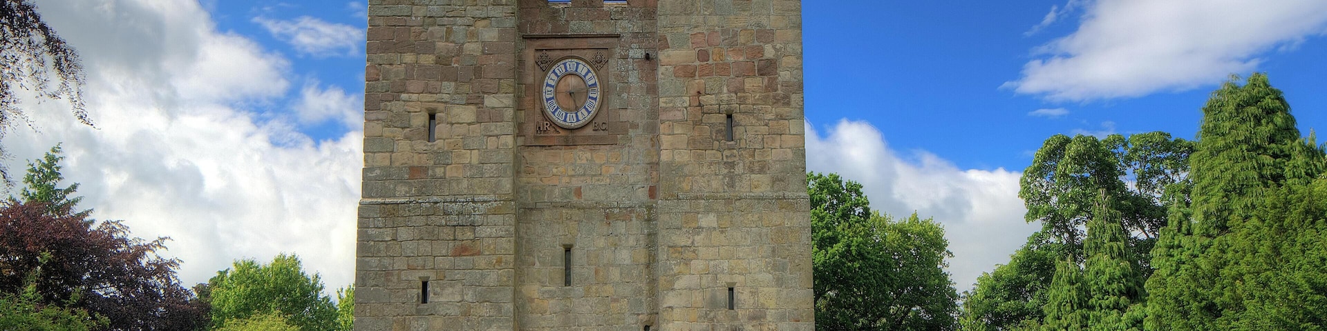 This is a photo of listed building number