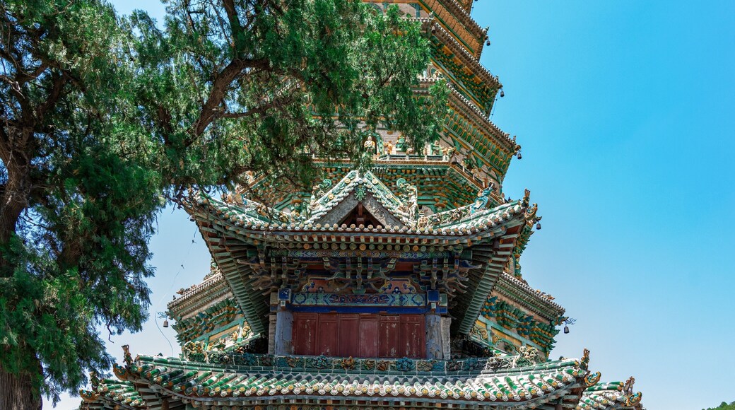 Shanxi Linfen Guangsheng Temple Glazed Pagoda, China Ancient Architecture Tourist Attractions, China Religious Beliefs Temples