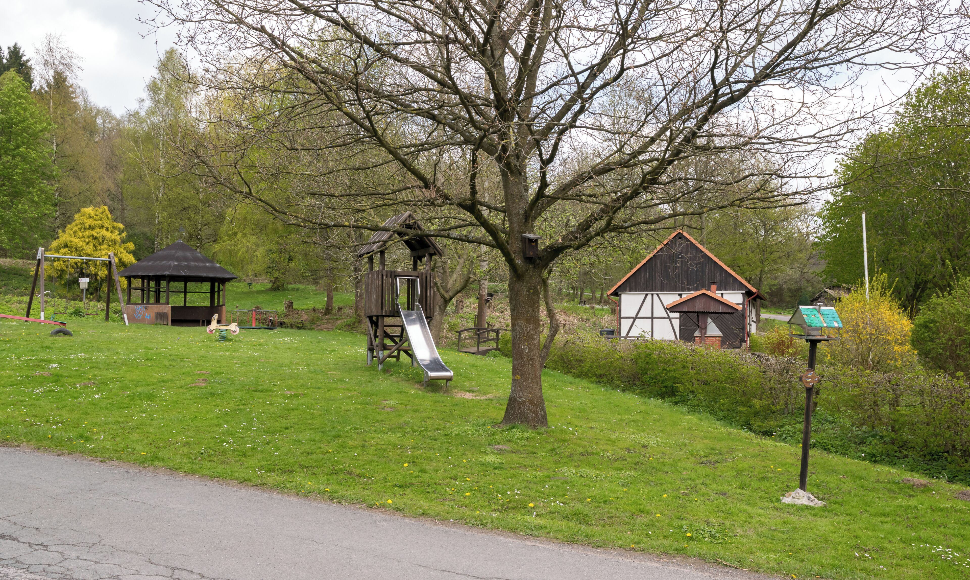 Grillhütte am Forstweg in Schwalenberg (Schieder-Schwalenberg)