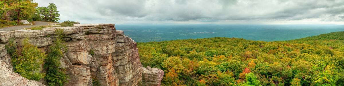 Panoramic view in Minnewaska State Park Reserve, Upstate NY, USA
