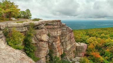 Panoramic view in Minnewaska State Park Reserve, Upstate NY, USA