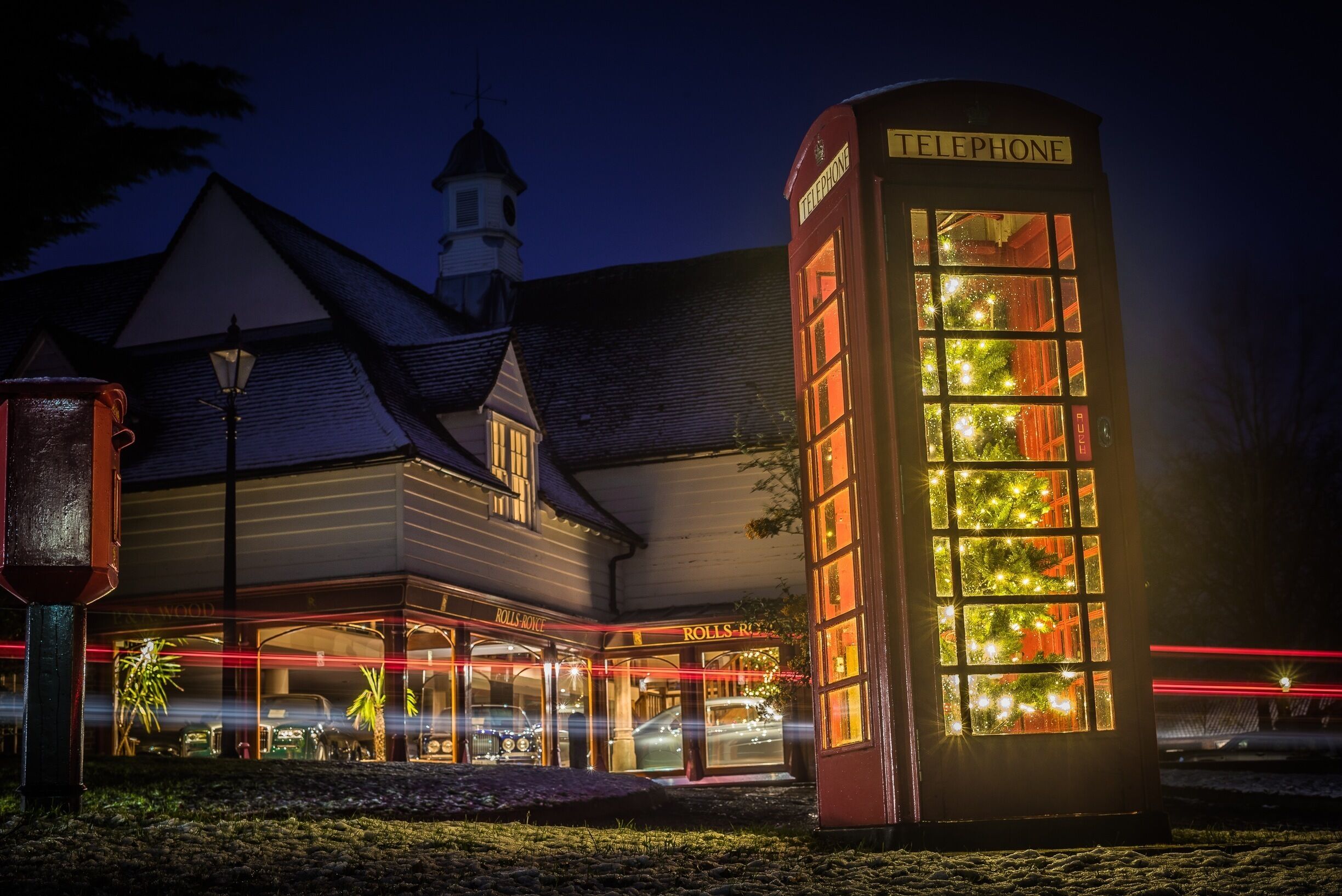 Find a new advent window display in Thaxted every day during December, up to the 24th of December. Inspired by the hugely popular event in Saltaire, 2017 is the first for Thaxted. A new window is lit at 5pm on their given day and remain lit every evening until at least Christmas. There are some charming, beautiful and wonderful windows to be seen. 


#red #longexposure #lighttrails #christmasishere #festive #advent #christmas #uk #britain #england 