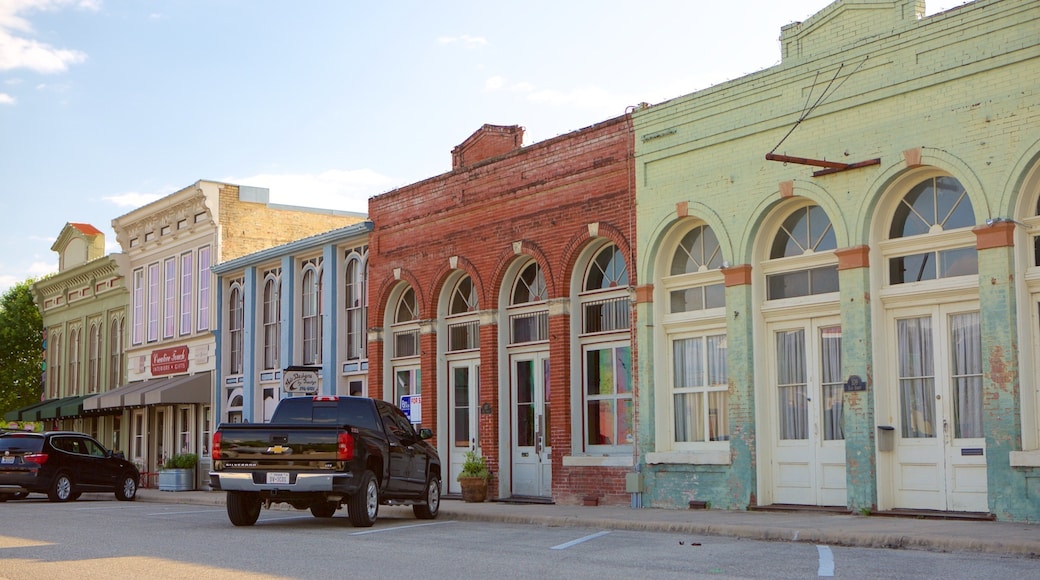 Hutto featuring heritage architecture