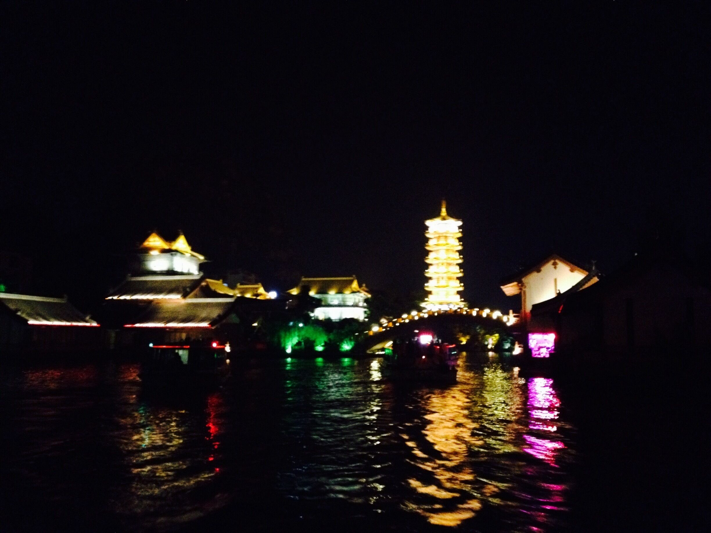 Scenic Guilin at night. Boat ride in the evening is highly recommended which takes you thought the canals of the city. 