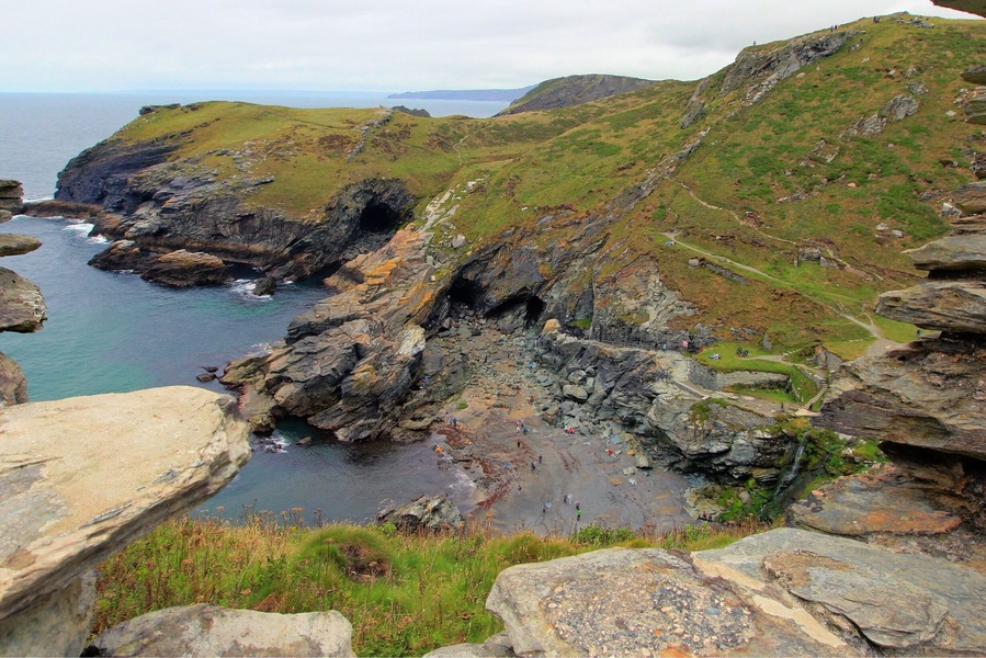 Looking down at the bay located just below Tintagel. While it may be a bit of a walk from the village, it more than makes up for it once there.