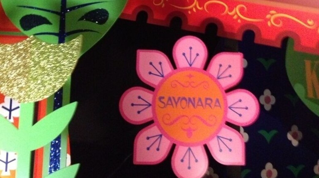 hats off to Walt for finding the best talents to create his world. Mary Blair was a color genius.