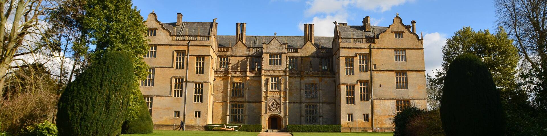 Montacute House - View from the drive