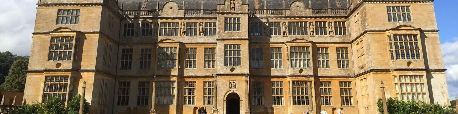 #StunningStructures Fantastic building and full of hidden treasures, plus with a wonderful gallery. Gardens worthy of a royal walk