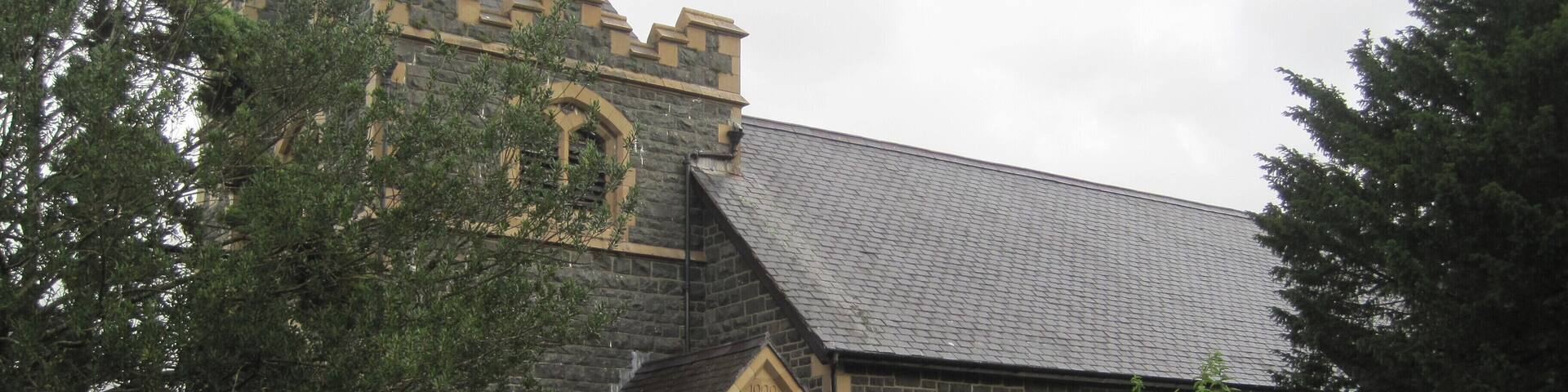 Eglwys Dewi Sant, Tal-y-bont