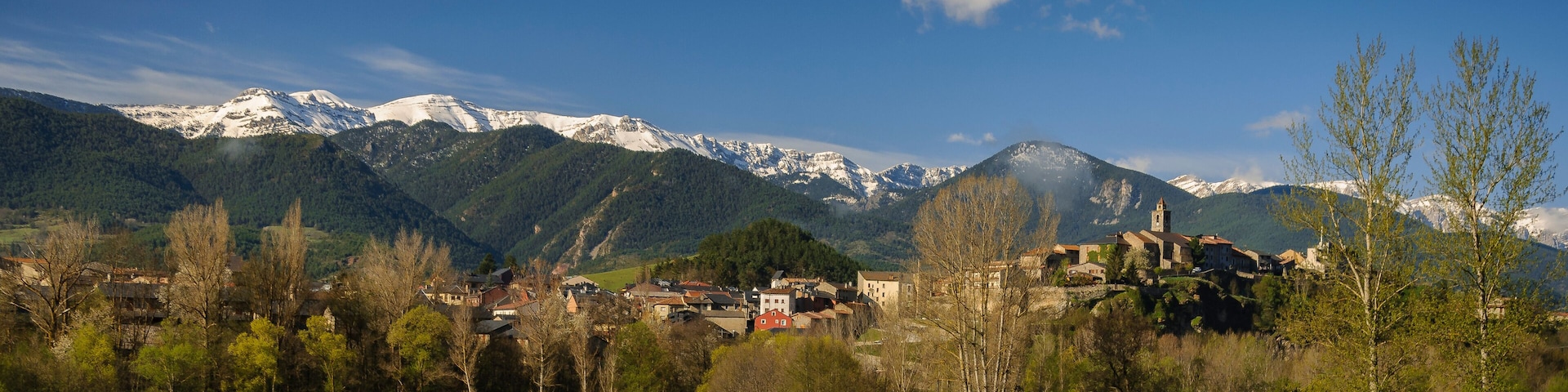 Serra del Cadí range seen from Bellver de Cerdanya in spring (Cerdanya, Catalonia, Spain, Pyrenees)