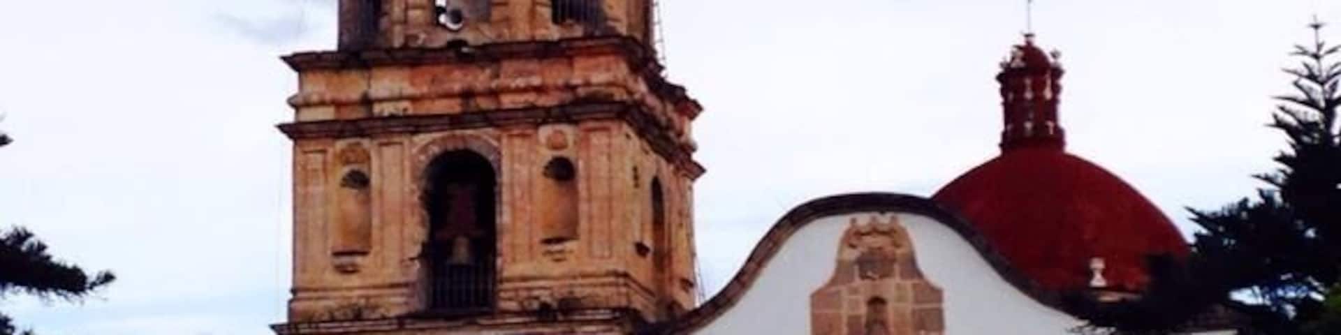 The church in town, home to the saint Señor de Araró.
#Architecturephotocontest