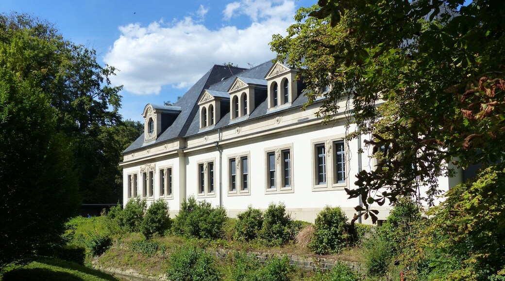 Orangerie im Parc Thermal von Mondorf-les-Bains / Luxemburg
